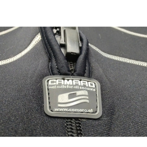 This listing is for this vintage hydro Camaro wet suit, sz. Large - Picture 3 of 12